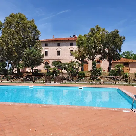 Capraia Apartament *